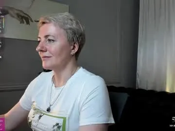 ourbedyourrules – webcam model profile photo Image 4