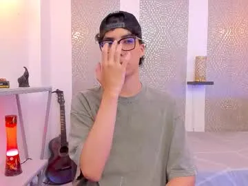 rosellegaeta – webcam model profile photo Image 10