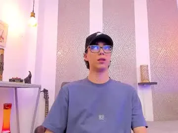 rosellegaeta – webcam model profile photo Image 13