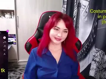 roouse – webcam model profile photo Image 12