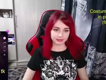 roouse – webcam model profile photo Image 13