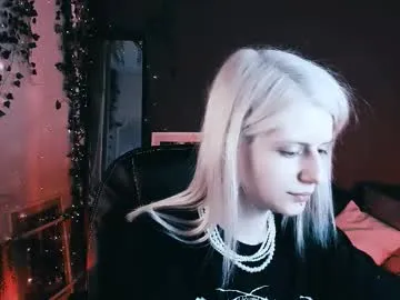 sandili – webcam model profile photo Image 14