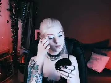 sandili – webcam model profile photo Image 15