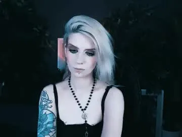 sandili – webcam model profile photo Image 4