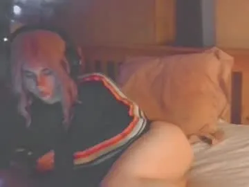 EmmilyKhan – webcam model profile photo Image 9