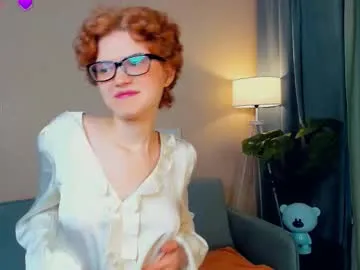 yuly_terner – webcam model profile photo Image 11