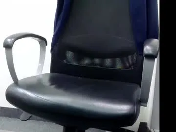 kai101010 – webcam model profile photo Image 11