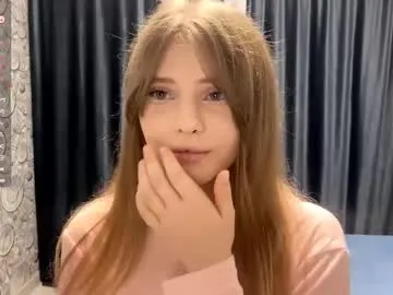 CarolPrince – webcam model profile photo Image 4