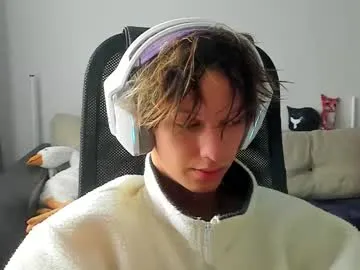 CarmeloA – webcam model profile photo Image 14