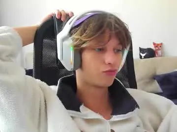 CarmeloA – webcam model profile photo Image 18