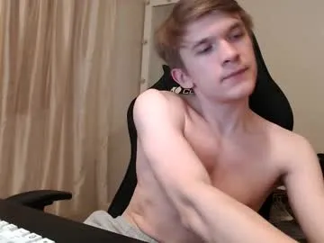 _Alicee_1 – webcam model profile photo Image 16