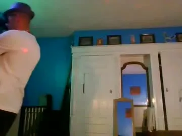 Todays_Dream – webcam model profile photo Image 4