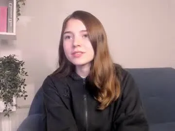 luckrose – webcam model profile photo Image 3