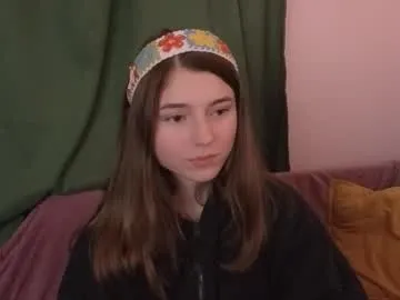 luckrose – webcam model profile photo Image 4