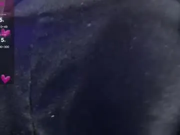 Earth_001 – webcam model profile photo Image 12