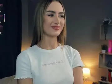 someone_sweet – webcam model profile photo Image 11