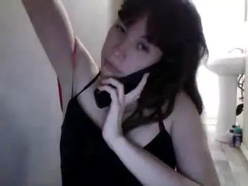 roouse – webcam model profile photo Image 16