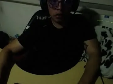 JulieWilde – webcam model profile photo Image 12