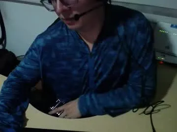 JulieWilde – webcam model profile photo Image 15