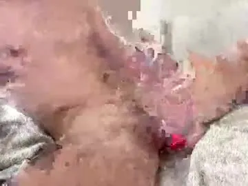 roouse – webcam model profile photo Image 11