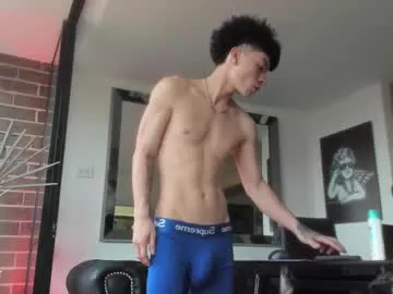 kai101010 – webcam model profile photo Image 18