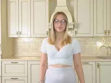 lylaheather – webcam model profile photo Image 10