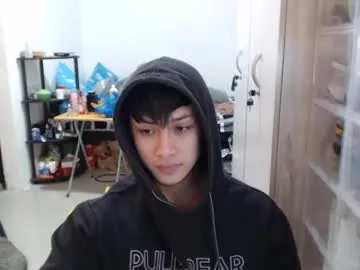 bisexualmilf – webcam model profile photo Image 6