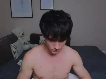 sweetmilkylally – webcam model profile photo Image 9