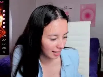 succubelle – webcam model profile photo Image 15