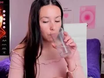 succubelle – webcam model profile photo Image 16