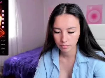 succubelle – webcam model profile photo Image 4