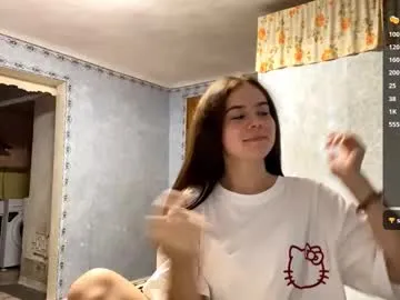 bisexualmilf – webcam model profile photo Image 9