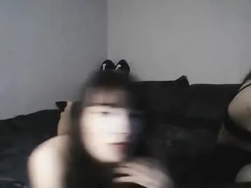 bisexualmilf – webcam model profile photo Image 3