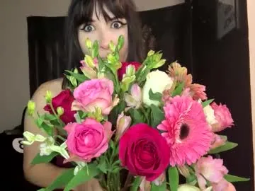 bisexualmilf – webcam model profile photo Image 9