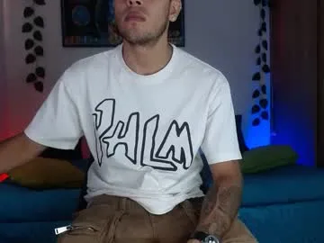 hornyshow_tv – webcam model profile photo Image 12