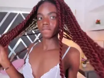 kero180 – webcam model profile photo Image 13