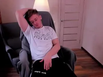 kai101010 – webcam model profile photo Image 4