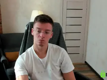 kai101010 – webcam model profile photo Image 9