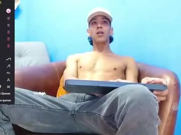 DomManlyGuy – webcam model profile photo Image 16