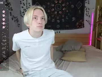 fionawhynot – webcam model profile photo Image 13