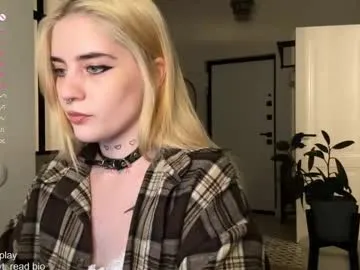 GmGit – webcam model profile photo Image 17