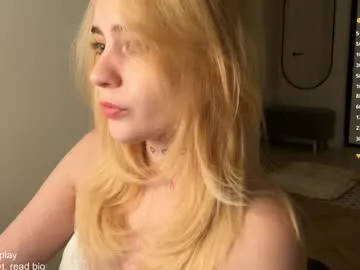 GmGit – webcam model profile photo Image 7