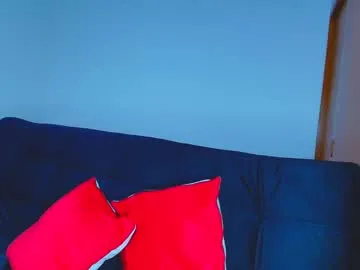 WitchAnnie – webcam model profile photo Image 8