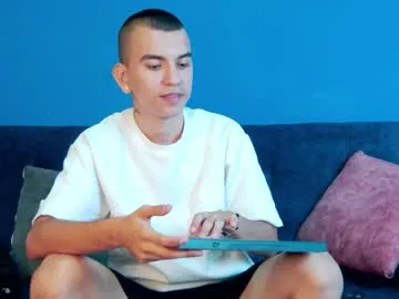 dears_pearlss – webcam model profile photo Image 6