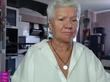 dears_pearlss – webcam model profile photo Image 11