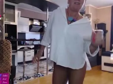 dears_pearlss – webcam model profile photo Image 12