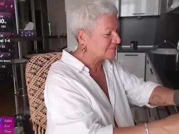 dears_pearlss – webcam model profile photo Image 7