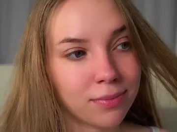 sellapink – webcam model profile photo Image 12