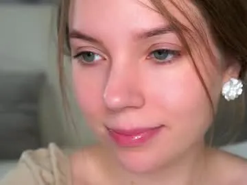 sellapink – webcam model profile photo Image 16