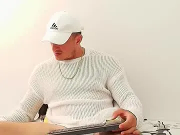 KingBlack25cm – webcam model profile photo Image 10